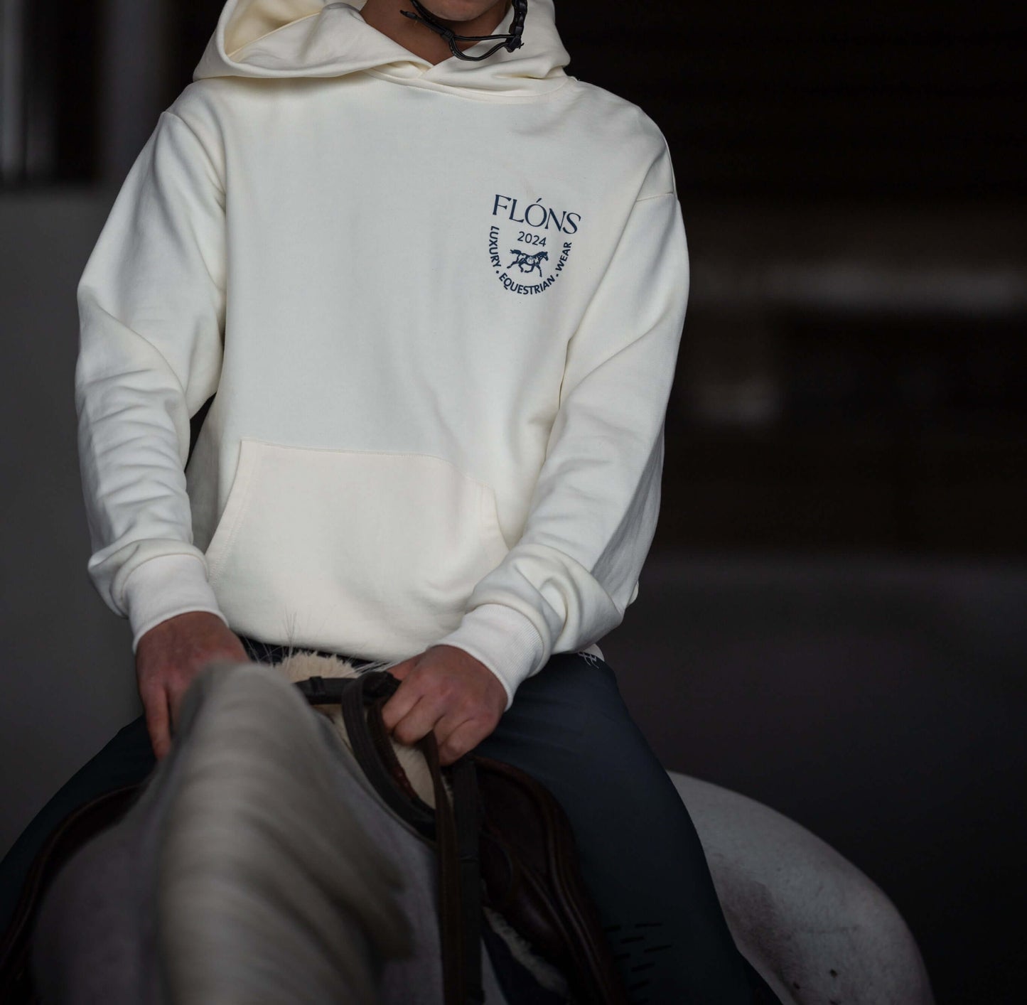 FLÓNS Hoodie Creamy Beige