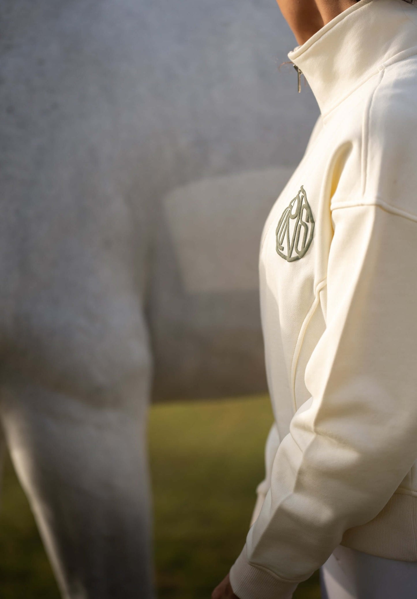 FLÓNS Quarter-Zip Sweater Creamy Beige